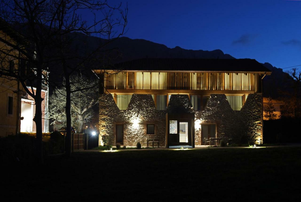 Apartamentos Y Villas La Santilar Llanes Buitenkant foto